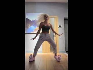 video from anastasia malysheva   dance malyshka-2